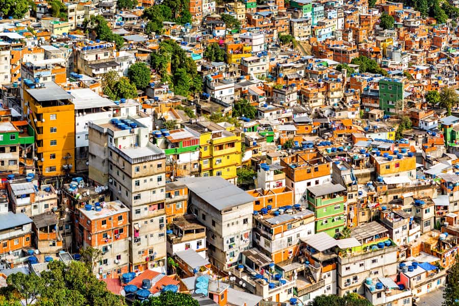 Rio De Janeiro: Half-Day Rocinha Favela Walking Tour - Walking Through Rocinha: Respect First, Questions Second (and Cameras Last)