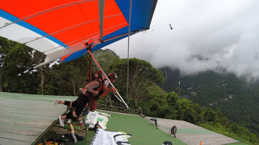 Rio de Janeiro: Hang gliding adventure - Tandem Flight Basics: Pre-Flight Training and Safety You Can Feel