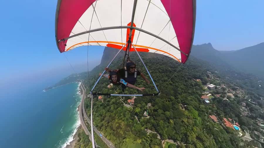 Rio de Janeiro: Hang Gliding or Paragliding Experience - What you’ll actually see during the flight over Rio
