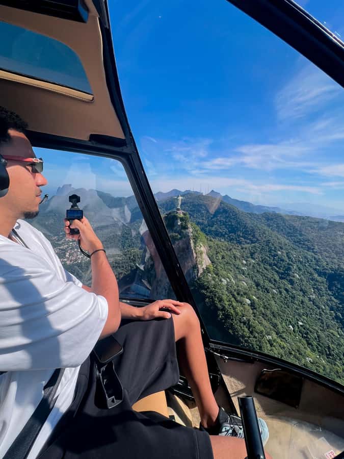 Rio de Janeiro: Helicopter Flight Christ the Redeemer 30 min - Rio From the Air: Fast Orientation Plus Icon Moments