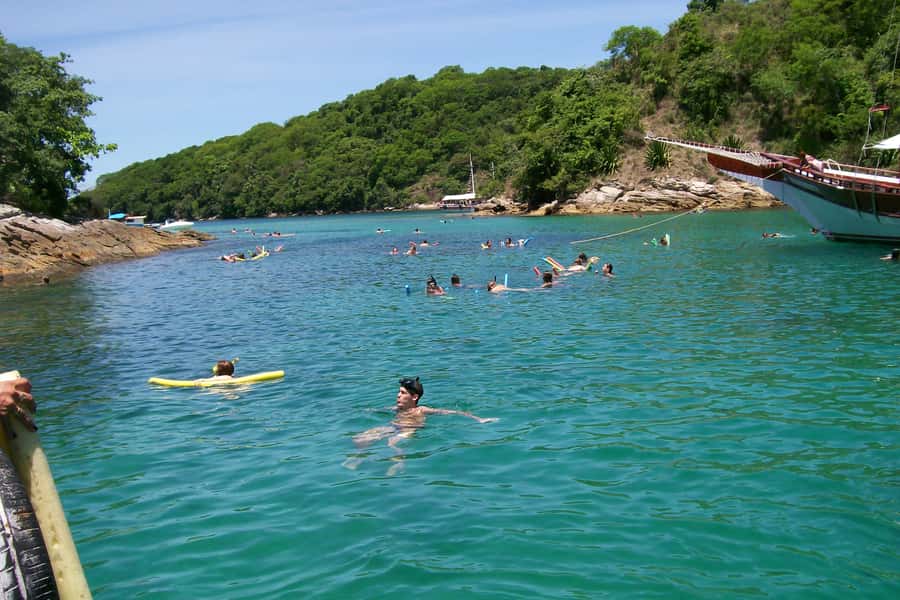 Rio de Janeiro: Ilha Grande with Boat Tour & Optional Lunch - Freguesia de Santana and the 1843 church: why this stop feels different
