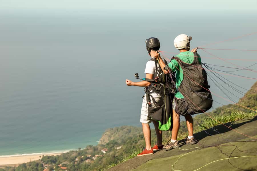 Rio de Janeiro: Paragliding Tandem Flight - Meeting point and timing: avoid the last-minute scramble