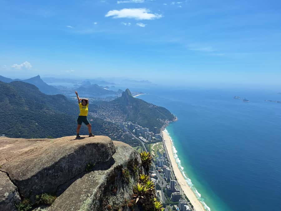 Rio de Janeiro: Pedra da Gávea - guided hike with best views - Coming down: second chances, sore legs, and careful footwork