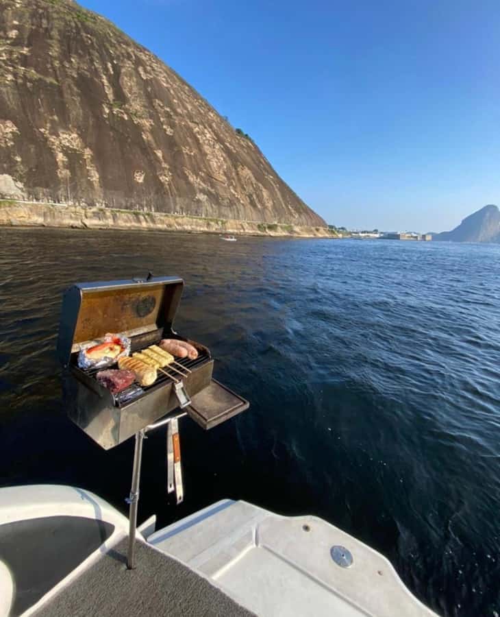 Rio de Janeiro: Private Speedboat Trip - What’s Actually on the Boat: Bathroom, Coolers, Bluetooth, and a Real Grill