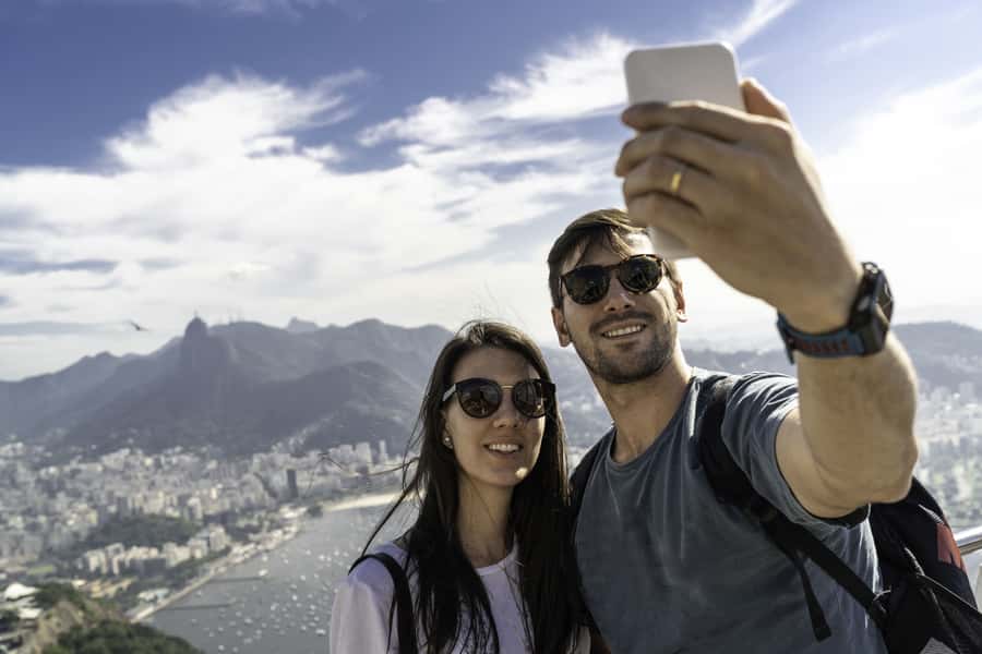 Rio de Janeiro: Rio's Icons Guided Tour with Tickets & Lunch - How an 8-hour Rio icons day stays doable
