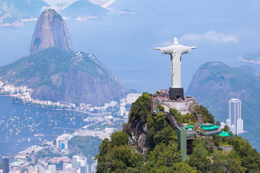 Rio de Janeiro: Rio's Icons Guided Tour with Tickets & Lunch - Beaches from the bus: Copacabana and Ipanema without the stress