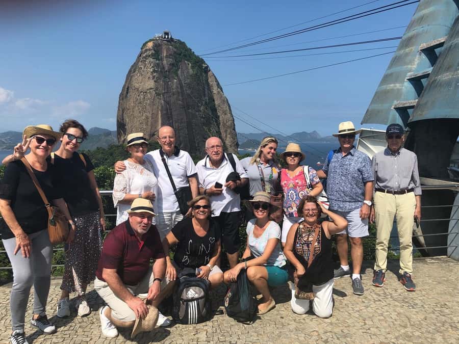 Rio de Janeiro: Rio's Icons Guided Tour with Tickets & Lunch - Metropolitan Cathedral: a short photo-and-story stop