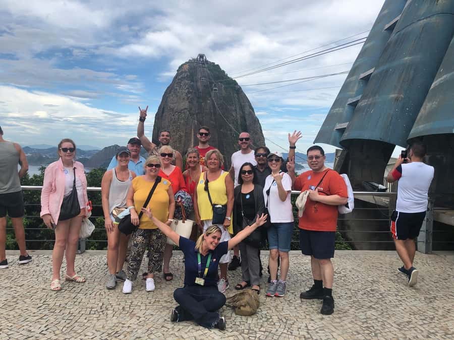 Rio de Janeiro: Rio's Icons Guided Tour with Tickets & Lunch - Christ the Redeemer: the ticket is the difference maker
