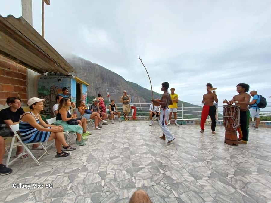 Rio de Janeiro: Rocinha Favela Walking Tour with Local Guide - Who should book this Rocinha walk, and who should skip it
