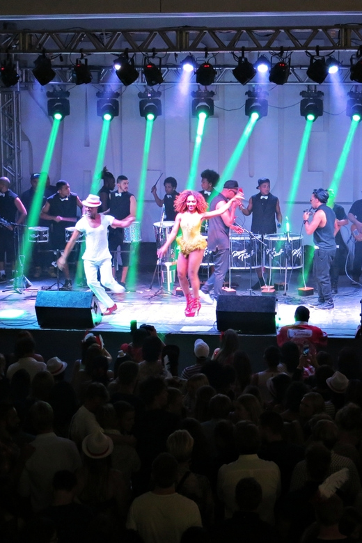 Rio de Janeiro: Salgueiro Samba School Rehearsal Tour - Should You Book the Salgueiro Rehearsal Tour?