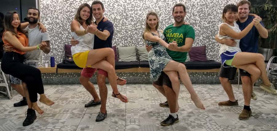 Rio de Janeiro: Samba Class in Copacabana - What the Room Adds: Music, Energy, and Group Dynamics