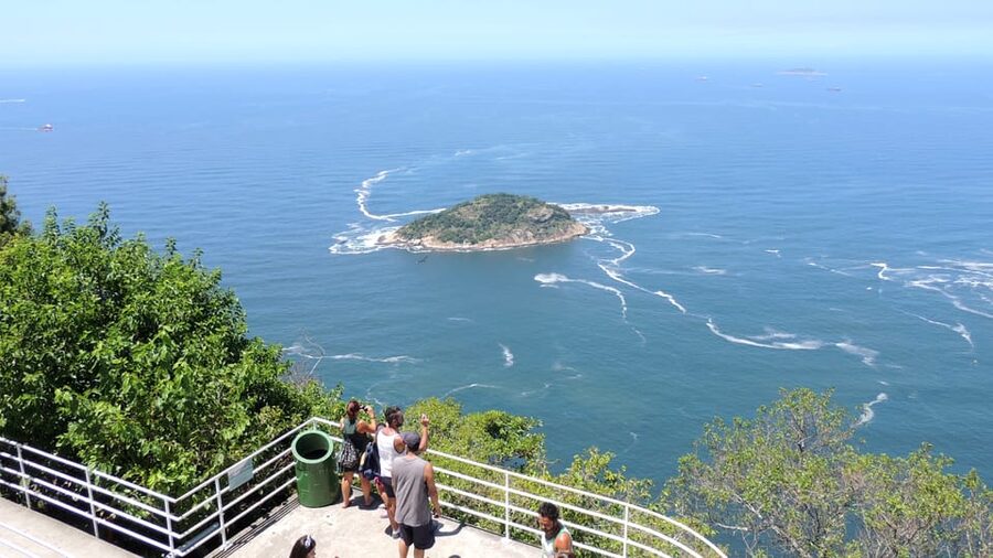 Rio de Janeiro: Sugar Loaf with Lunch and Helicopter Flight - Should You Book This Rio Combo Day?