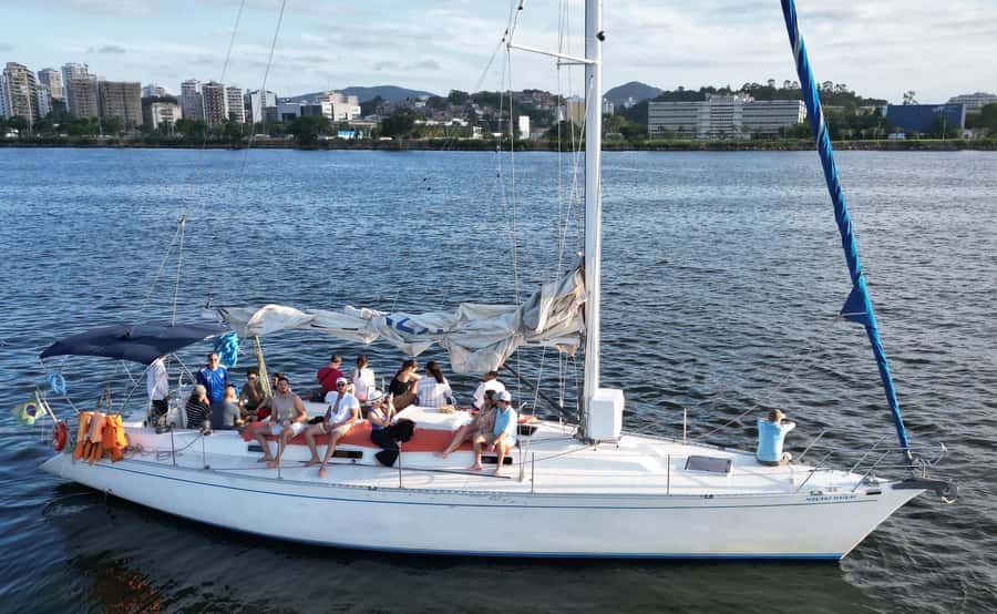 Rio de Janeiro: Wake Up and Sail - From Marina to the Protected Water: The Calm Part of the Day