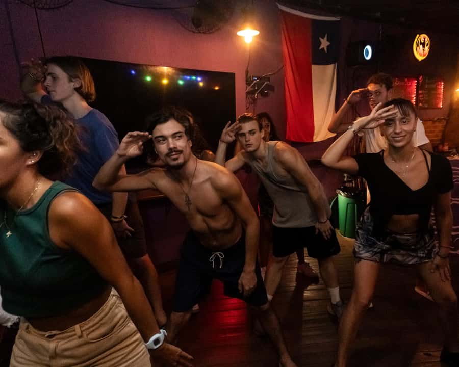 Rio Experience: Caipirinha Workshop (2 Caipis) + Funk Class - Quick Tips to Get the Most Out of Your Night