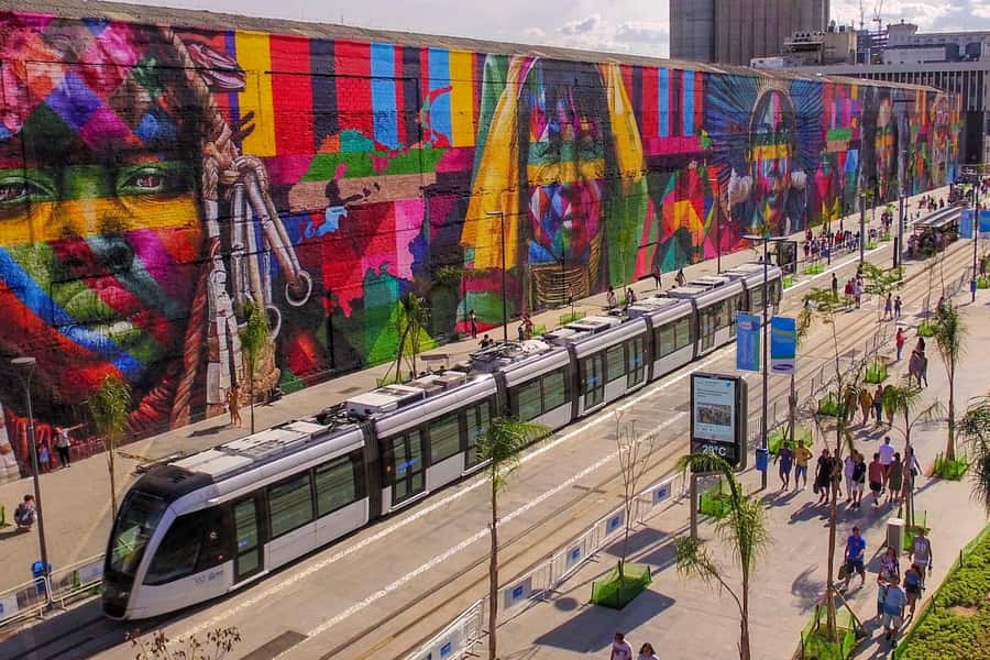 Rio: Historical Walking Tour - Starting in Copacabana and riding the subway downtown
