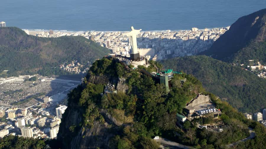Rio: Maracanã Stadium & Christ the Redeemer by Rack Railway - Practical tips that make a difference on Corcovado day