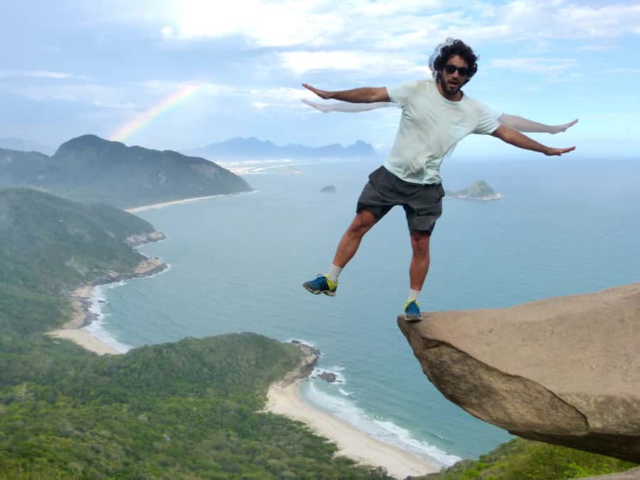 Rio: Pedra do Telégrafo Hiking & Relax in a Wild Beach - Pedra do Telégrafo: the cliff-edge illusion and the photo you came for