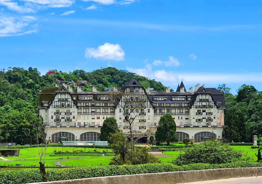 Rio: Petrópolis Trip with Palace, Imperial Museum & Brewery - Palácio de Cristal: Glass-and-Iron Architecture That Looks Different in Every Light