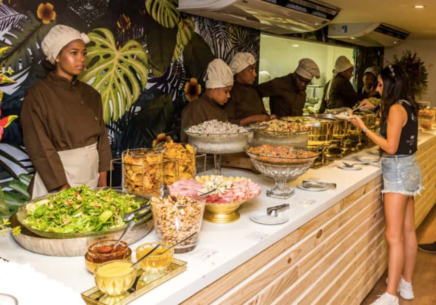 Rio: Premium Carnival Seating with Food, Drinks, & Transfers - Inside the VIP Box: Seats, Food, Drinks, and the Extra Entertainment