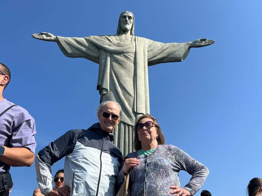 Rio: Private, Custom express, Main Attractions! - Where Comfort Meets Speed (And a Small Reality Check)