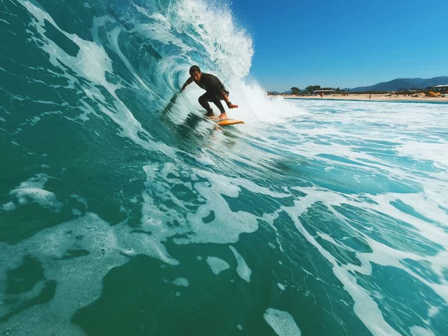 Rio Surf Experience - Gear included: board, wetsuit, rash guard, and what to bring