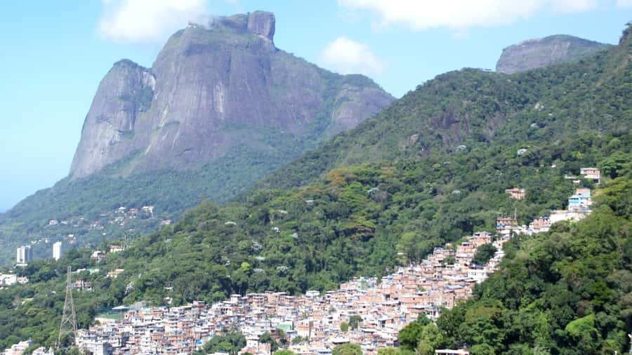 Rocinha Jeep Tour: A Journey into the Soul of the Favela! - The Favela Lecture: History, Culture, and Real Challenges