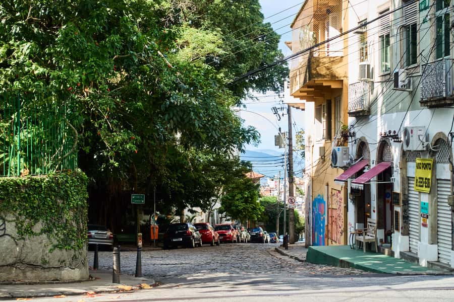 Santa Teresa - Bohemia and Art - Cobblestones, mansions, murals, and Christ the Redeemer views