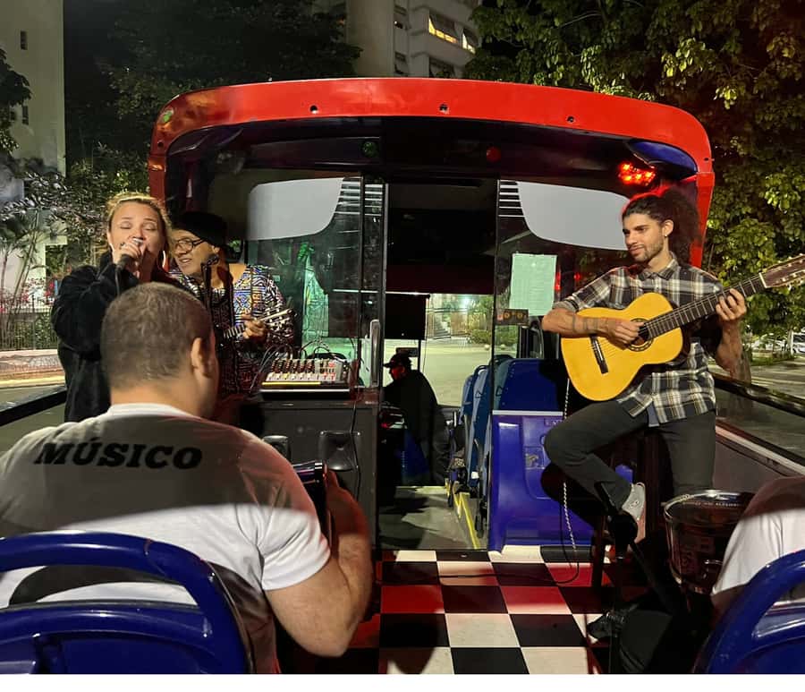Skyline Night Tour Rio de Janeiro - Panoramic City Tour Rio Samba Bus - Flamengo Stops: Where the Ride Feels Like a Night Drive Through Rio’s Main Stage
