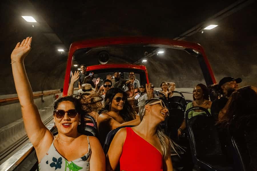 Skyline Night Tour Rio de Janeiro - Panoramic City Tour Rio Samba Bus - Getting on the Bus: Pickup Spots, Arrival Timing, and the Big Practical Tip