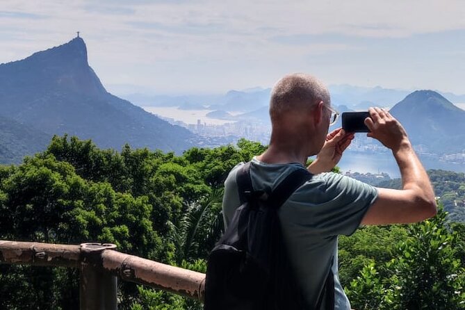 Sugarloaf - Hike and Easy Climb Sugarloaf's Coast - Meeting at Árabe Urca and timing your afternoon right