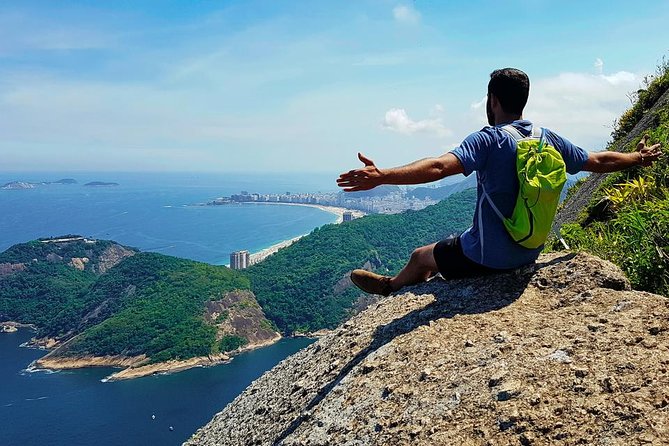 Sugarloaf Mountain Climbing Trail - Summit moment and the cable car descent to Morro da Urca