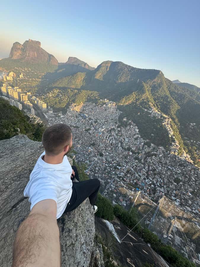 Sunrise at Morro Dois Irmãos + Vidigal Favela Experience - Should you book this Sunrise + Vidigal Favela combo?