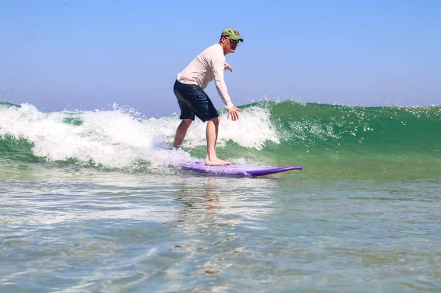 Surf lessons: in Arpoador in Ipanema. - Praia do Arpoador: why this surf lesson actually fits Rio