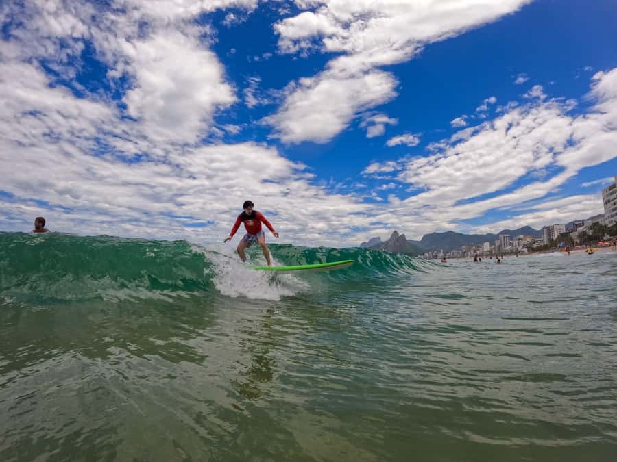 Surf lessons with local instructors in Copacabana/ipanema! - Key things you’ll notice right away