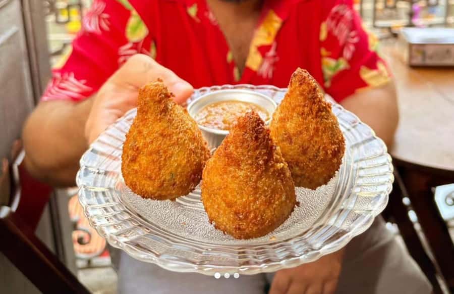The Best Food Tour: Taste the Most Authentic Flavours of Rio - A Short Metro Ride That Changes the Mood