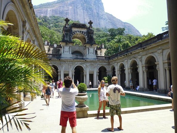 Tijuca Forest w/ Chinese View,cascatinha Taunay,horto waterfall and parque laje - Key highlights worth marking on your map