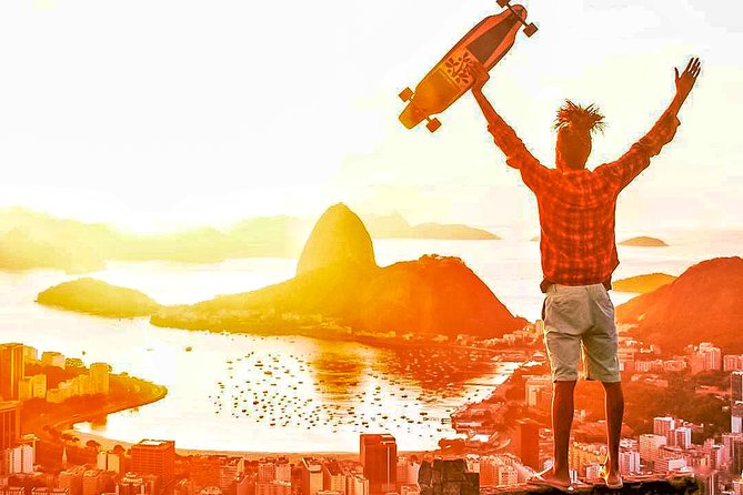 Tour to Mirante Dona Marta at sunrise with guide and photos! - The Walk Up Is Simple: 30 Steps, No Trail, and Cloud-Friendly Timing