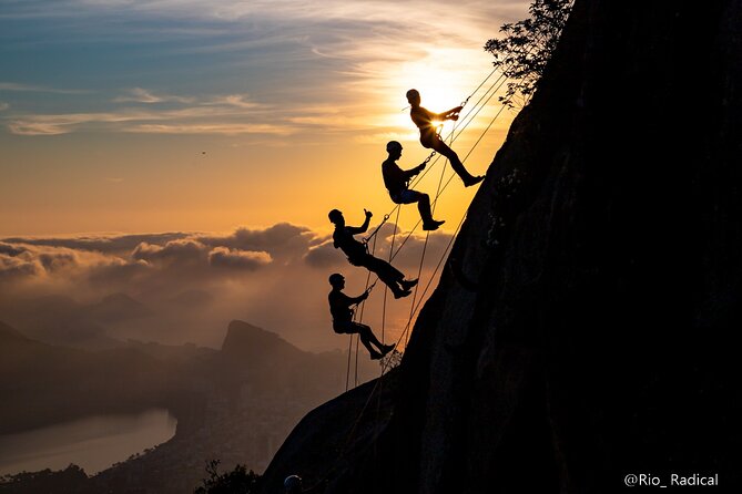 Trail and Rappel on Morro Dois Irmãos - Why the best photo time is a real part of the tour