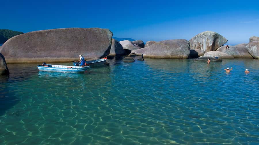 Trindade Day Trip: Nature and Sea Adventure from Paraty - Cachadaço Beach and the natural pool: snorkeling plus a short hike